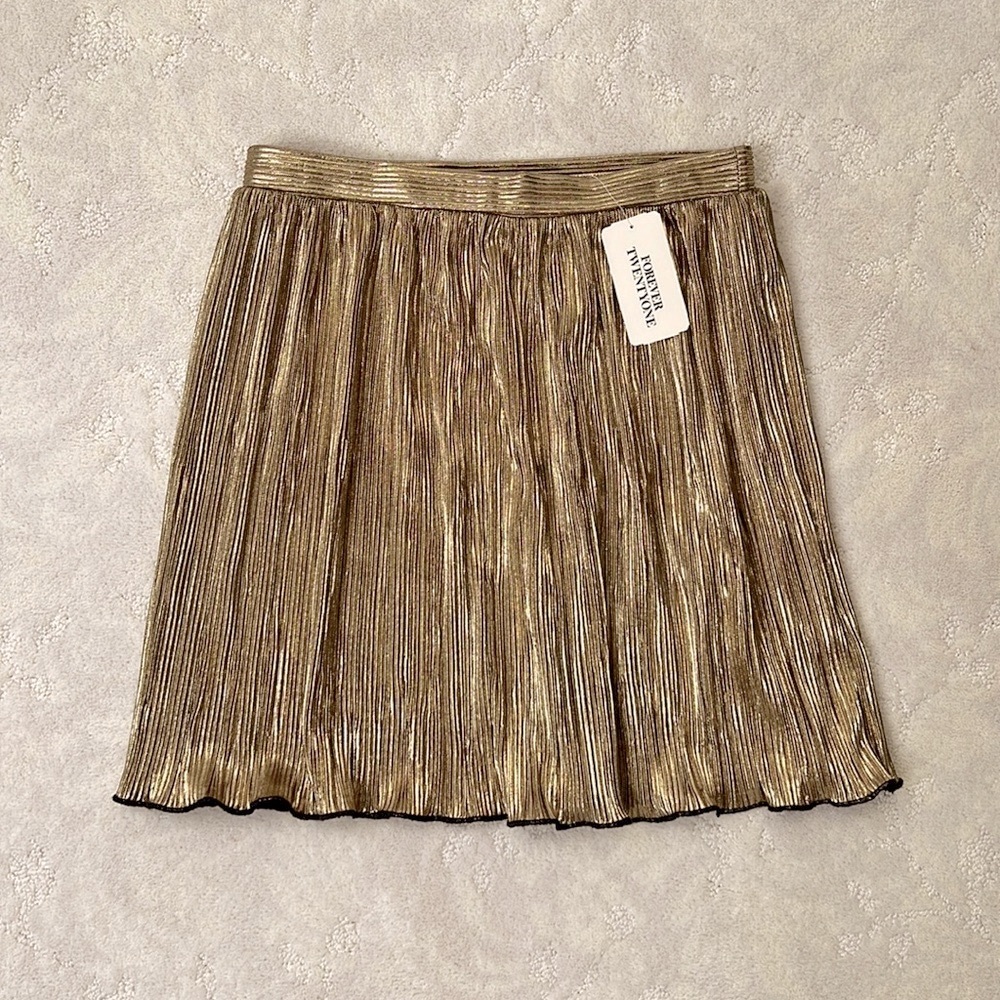 NWT GOLD & Black Metallic Shirt, Juniors